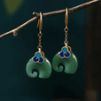 Pendientes retro de elefante verde
