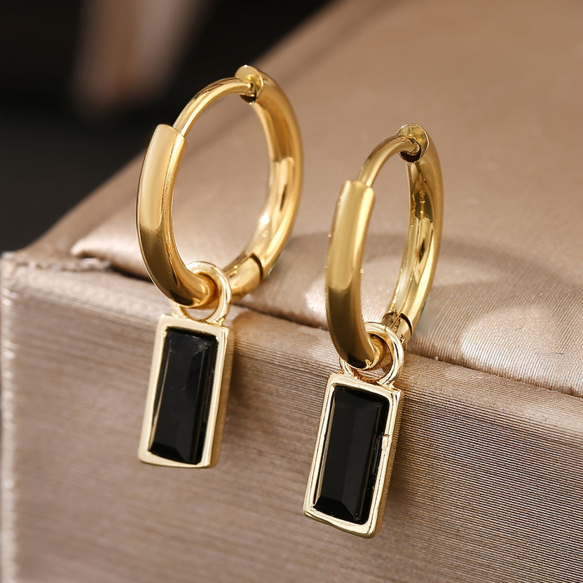 Pendientes minimalistas de gota llamativos