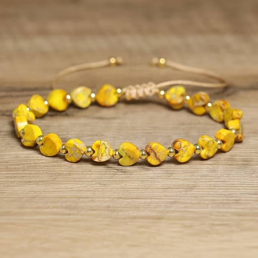 Pulsera elegante de corazón amarillo