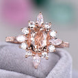 Anillo corona de racimo de lujo