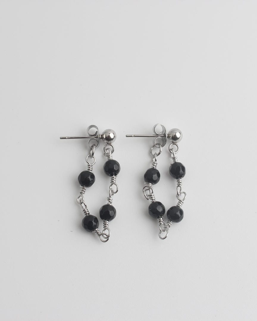Pendientes estilizados de piedras múltiples Carmen, Lucía & Rocío – imagen 4