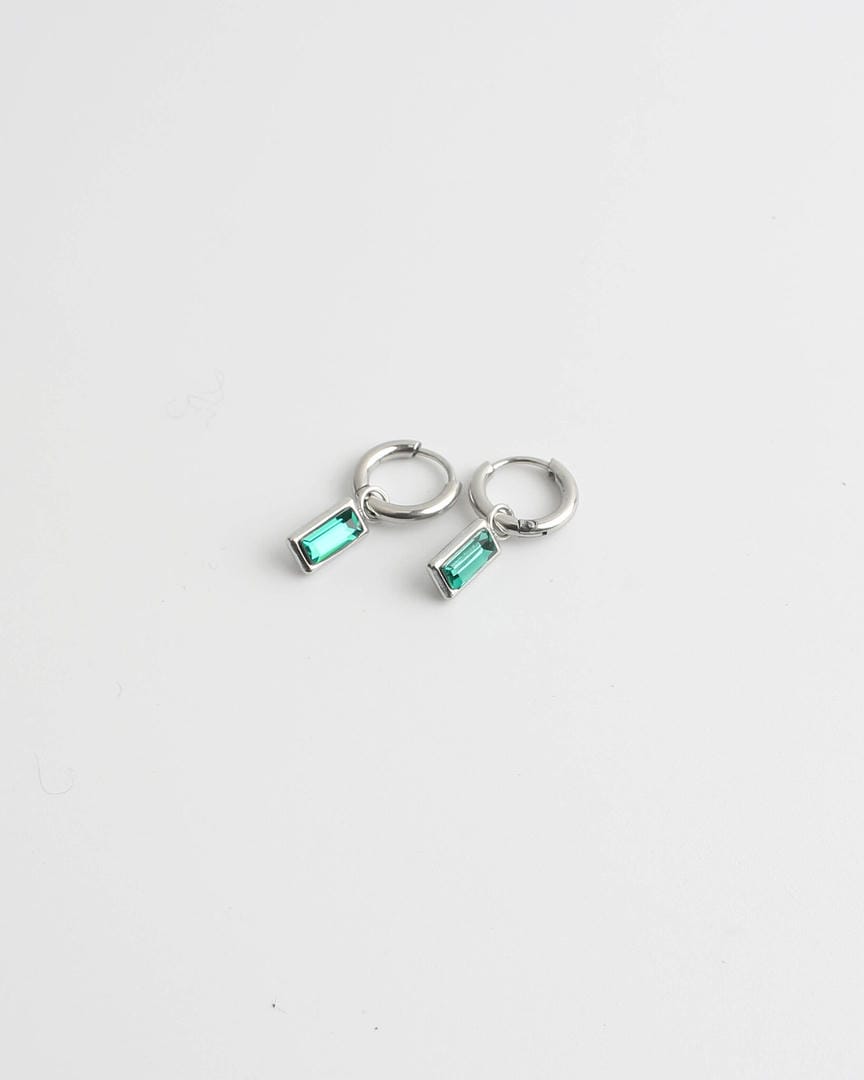 Pendientes rectangulares colgantes con gema brillante – imagen 5