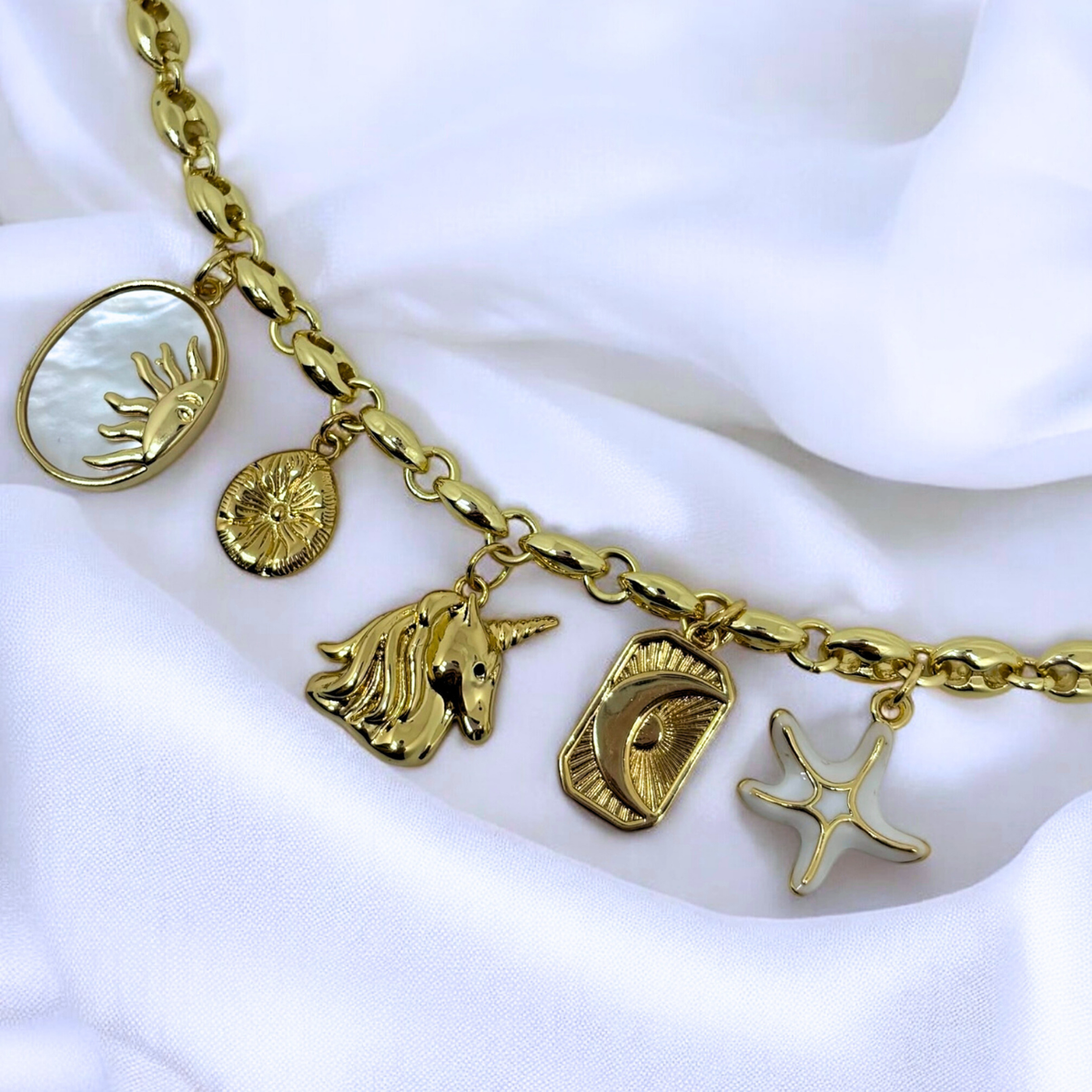 Collar Unicornio (hecho a mano y edición limitada) – imagen 2