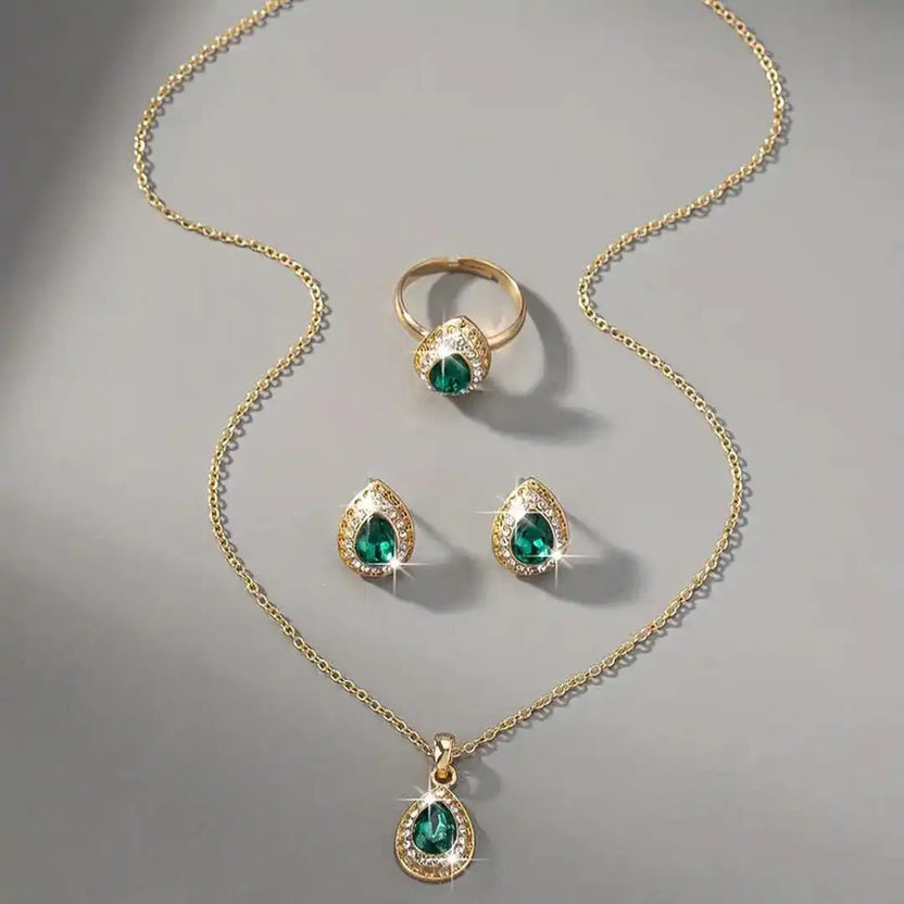 Conjunto de piedra esmeralda de lujo — Carmen, Lucía & Rocío