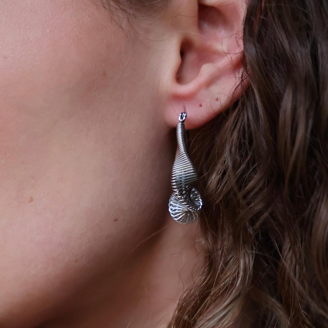 Pendientes de aro espiral texturizados – imagen 4