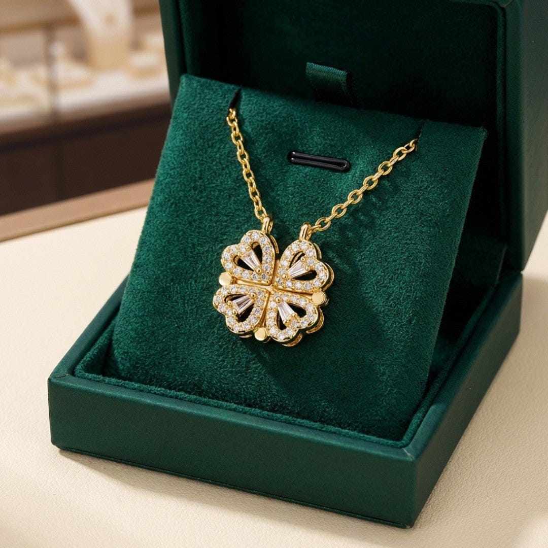 Collar trébol dorado con colgante de corazón de circonita – imagen 5