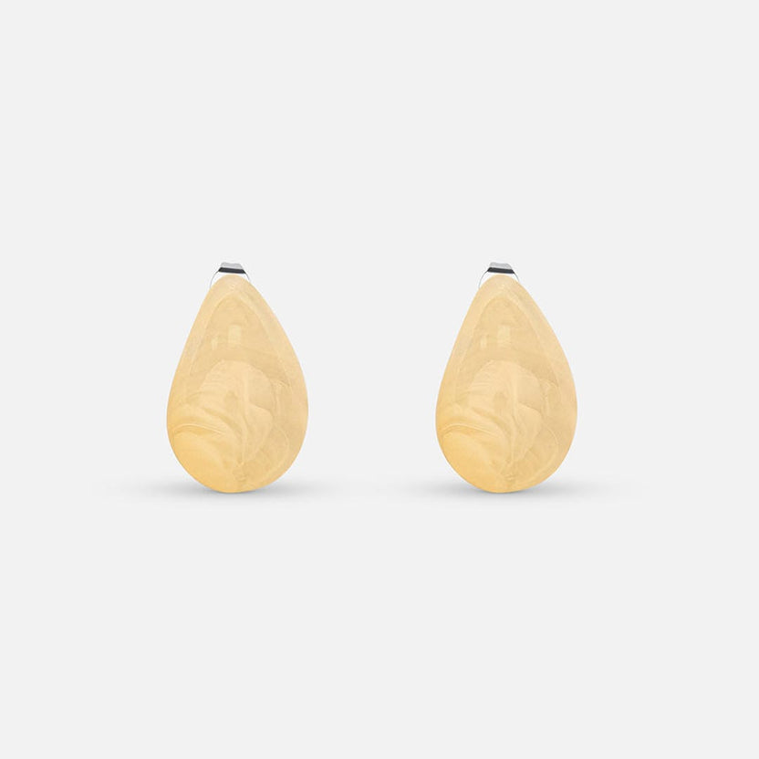 Pendientes gota de almendra