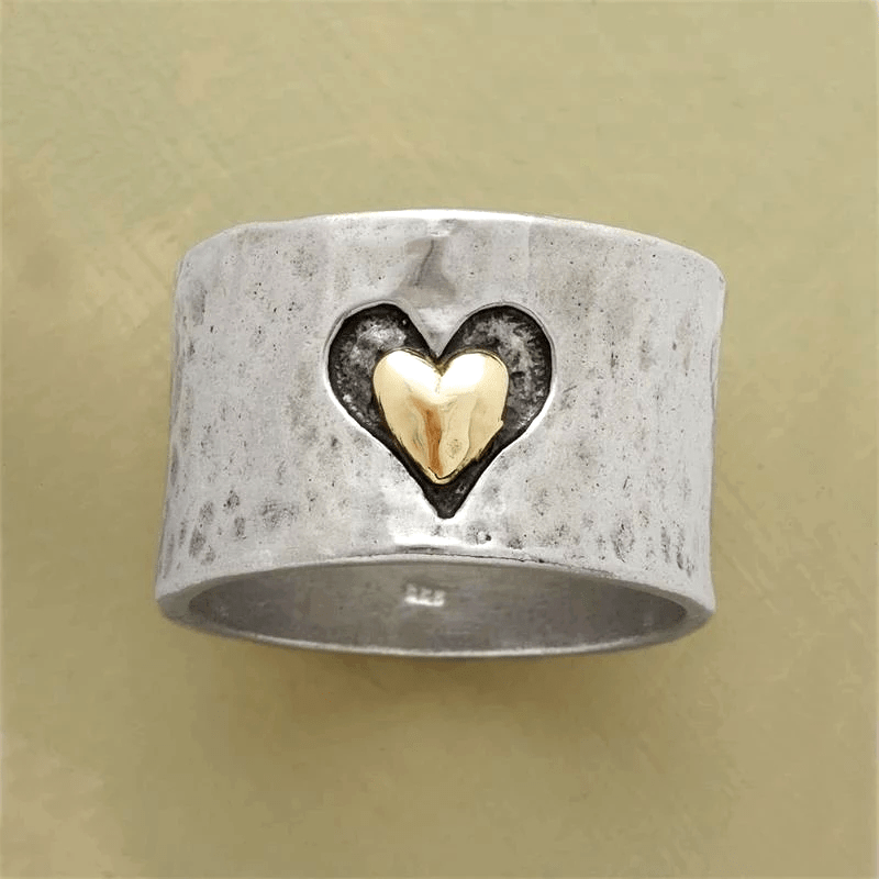 Anillo retro de corazón plateado bicolor