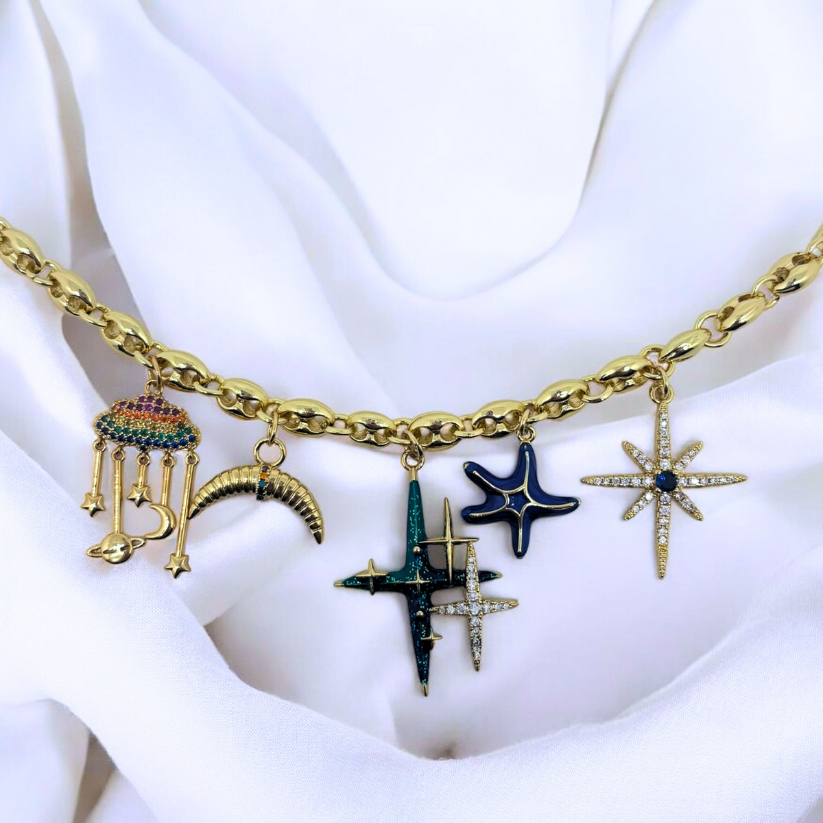 Collar Celestialic (hecho a mano y edición limitada) – imagen 2