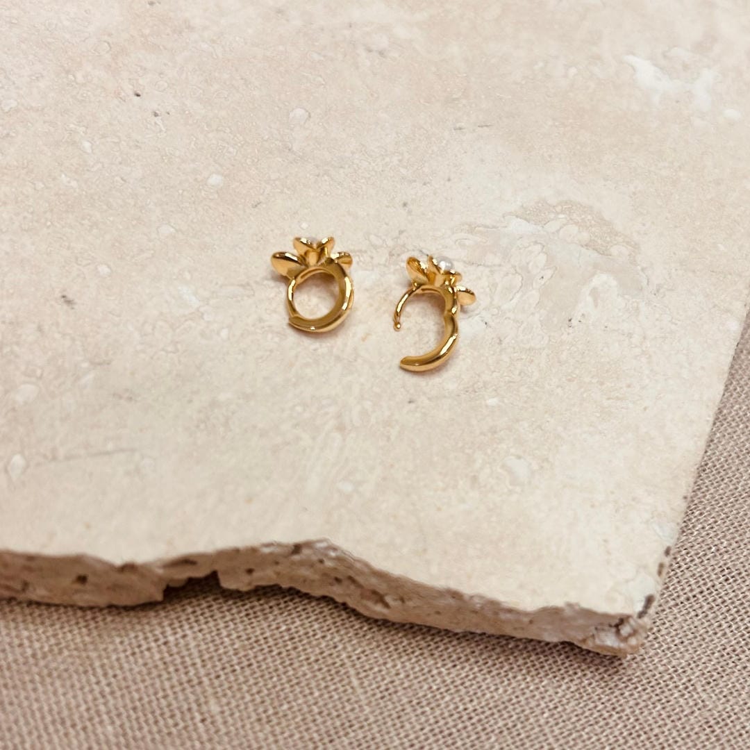 Micro aros de flor y perla – imagen 2