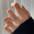 Anillo de cadena con piedra esmeralda – imagen 3