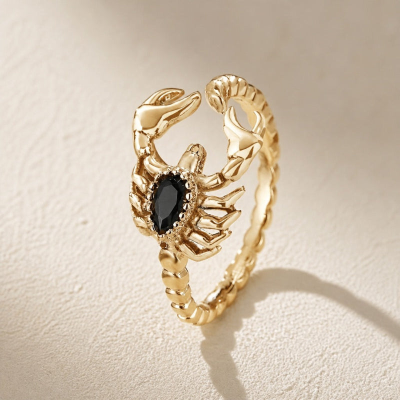 Anillo escorpión icónico