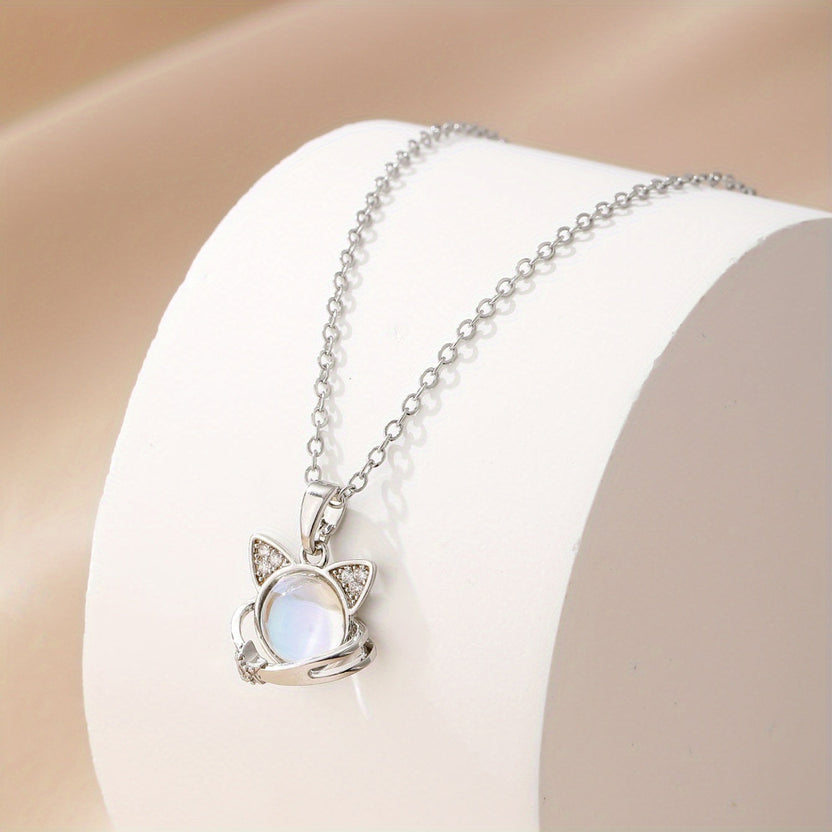 Collar adorable de piedra lunar con colgante de gatito