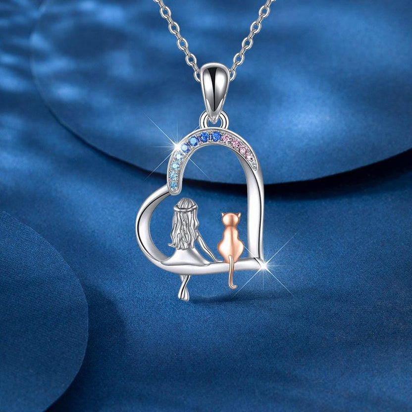 Collar con colgante de corazón arcoíris de niña y gato