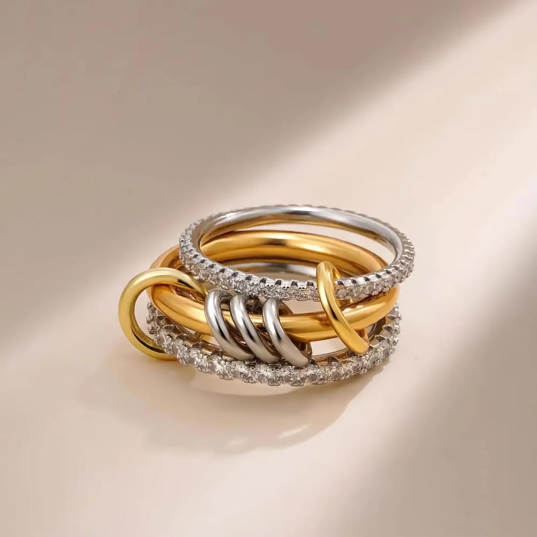 Anillo majestuoso de cristales apilados – imagen 3