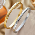 Pulsera dorada de circonita atemporal – imagen 3