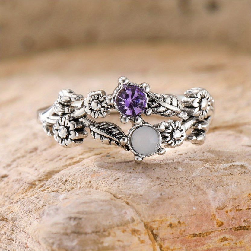 Anillo floral vintage de amatista y piedra lunar