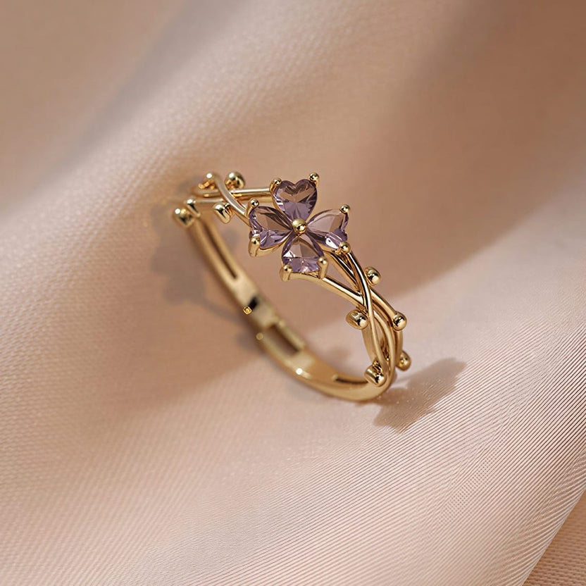 Anillo floral de amatista