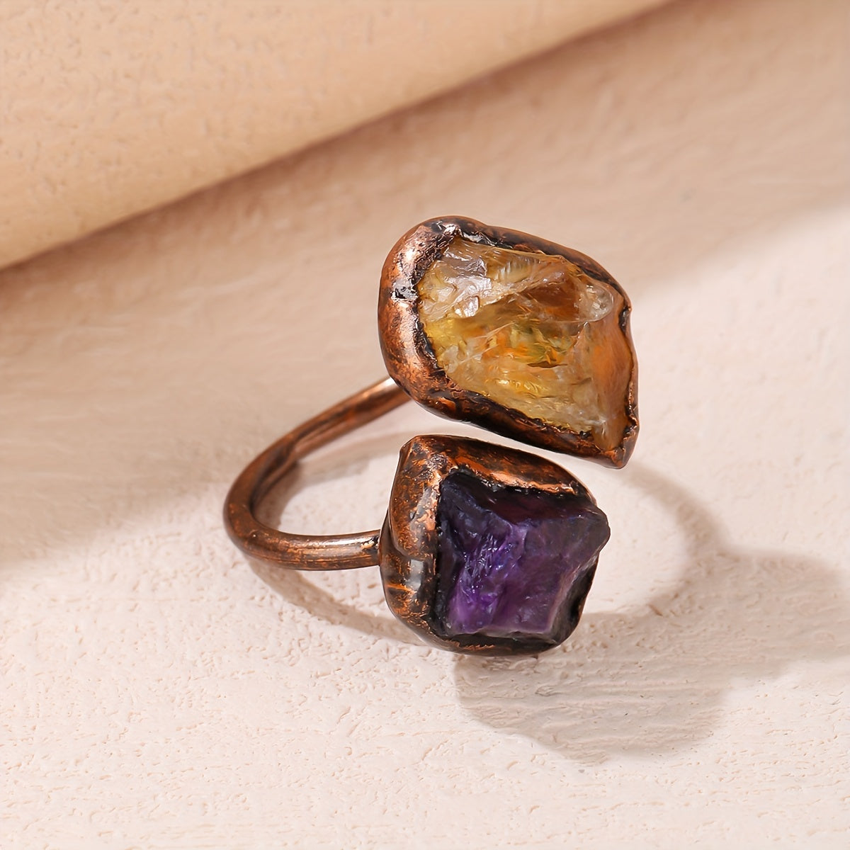 Anillo radiante de doble cabeza con piedra