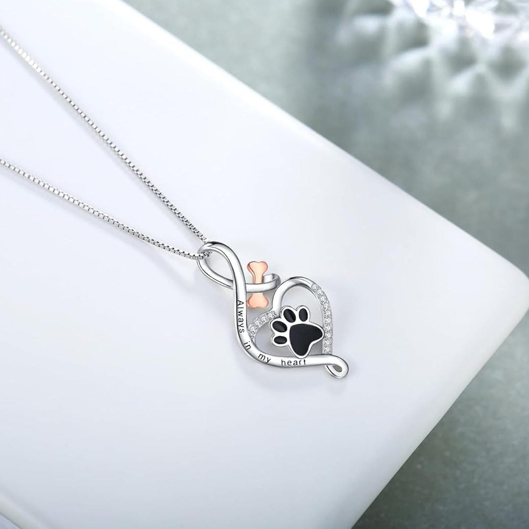 Collar con huella de mascota y dije de infinito
