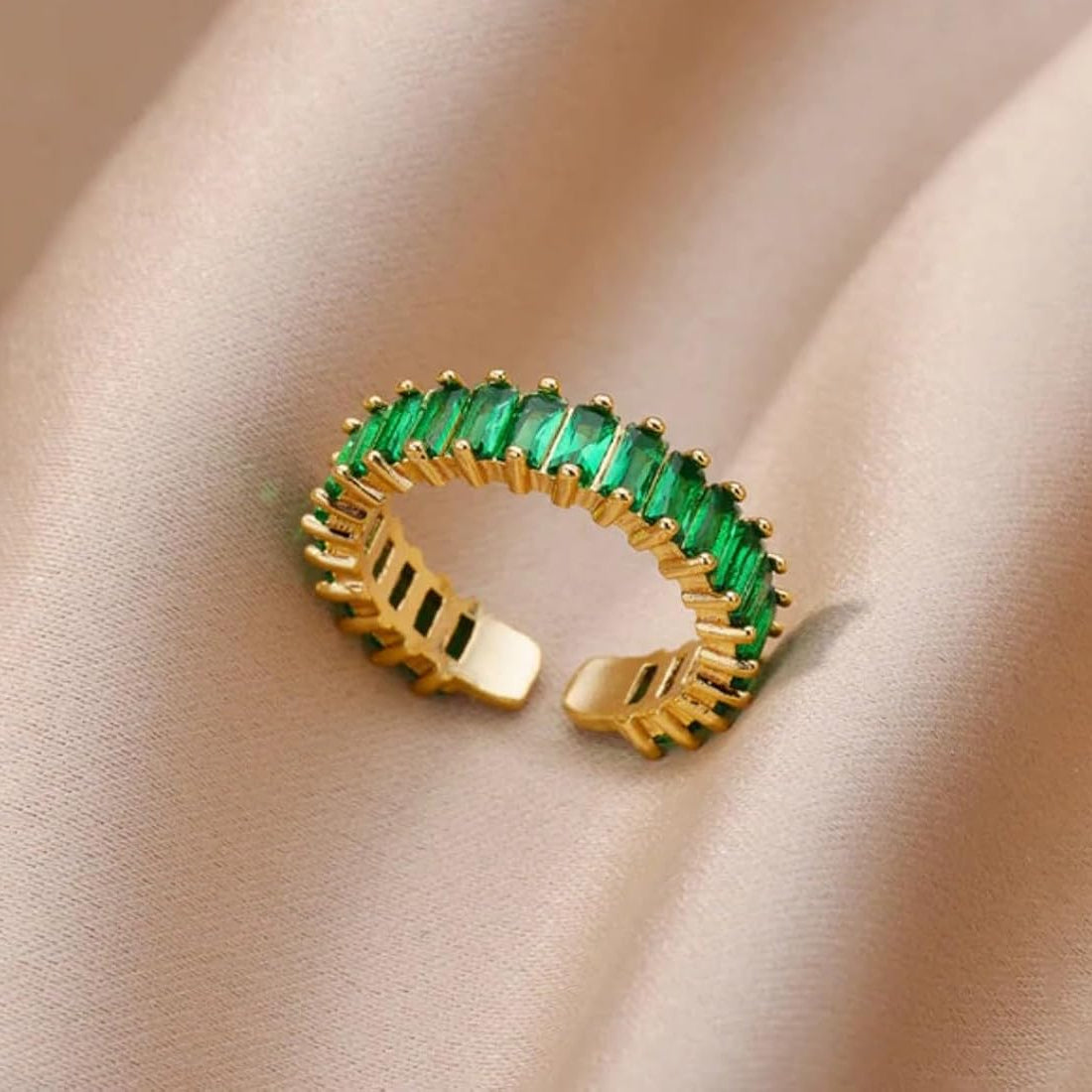 Anillo ajustable esmeralda Golden Serenade