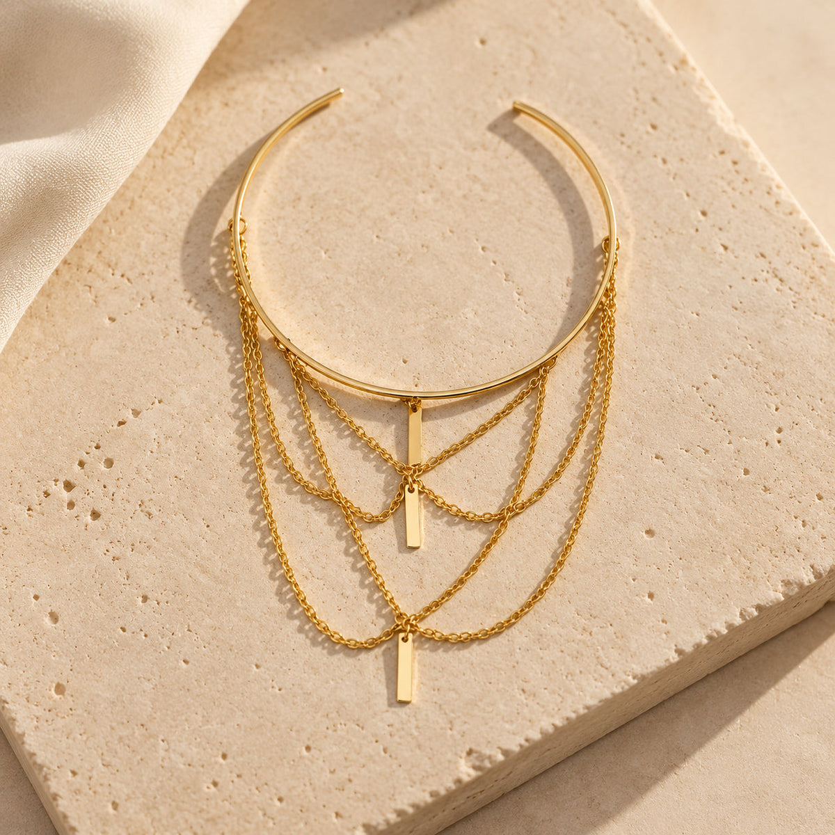 Cadena de brazo elegante con borla