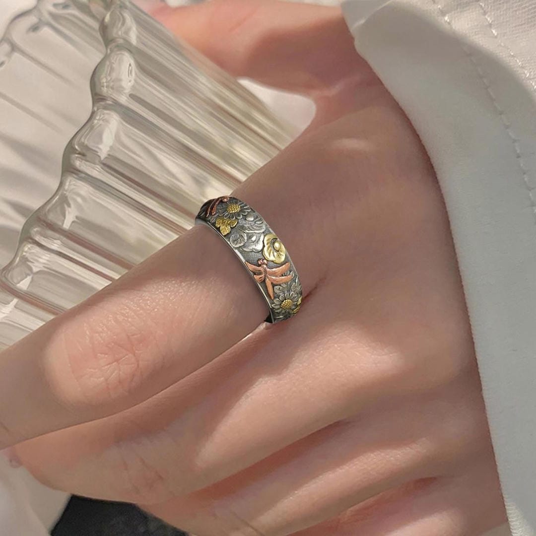 Anillo vintage de girasol y libélula – imagen 3