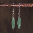 Pendientes colgantes elegantes en forma de gota de agua