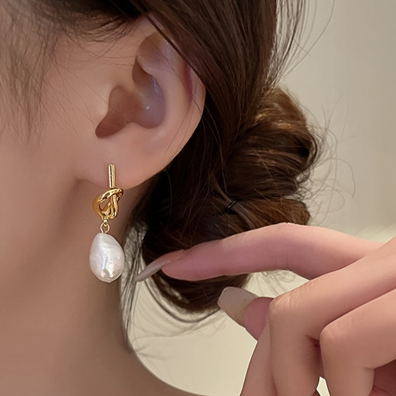 Pendientes anudados de perla barroca de imitación – imagen 2