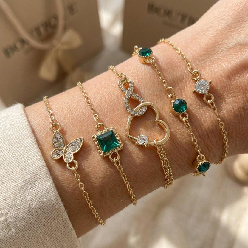 Set de pulseras de cristal verde Corazón Sagrado
