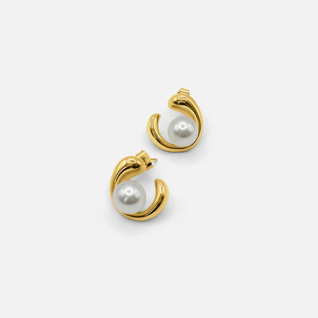 Pendientes elegantes de perla con remolino dorado – imagen 2