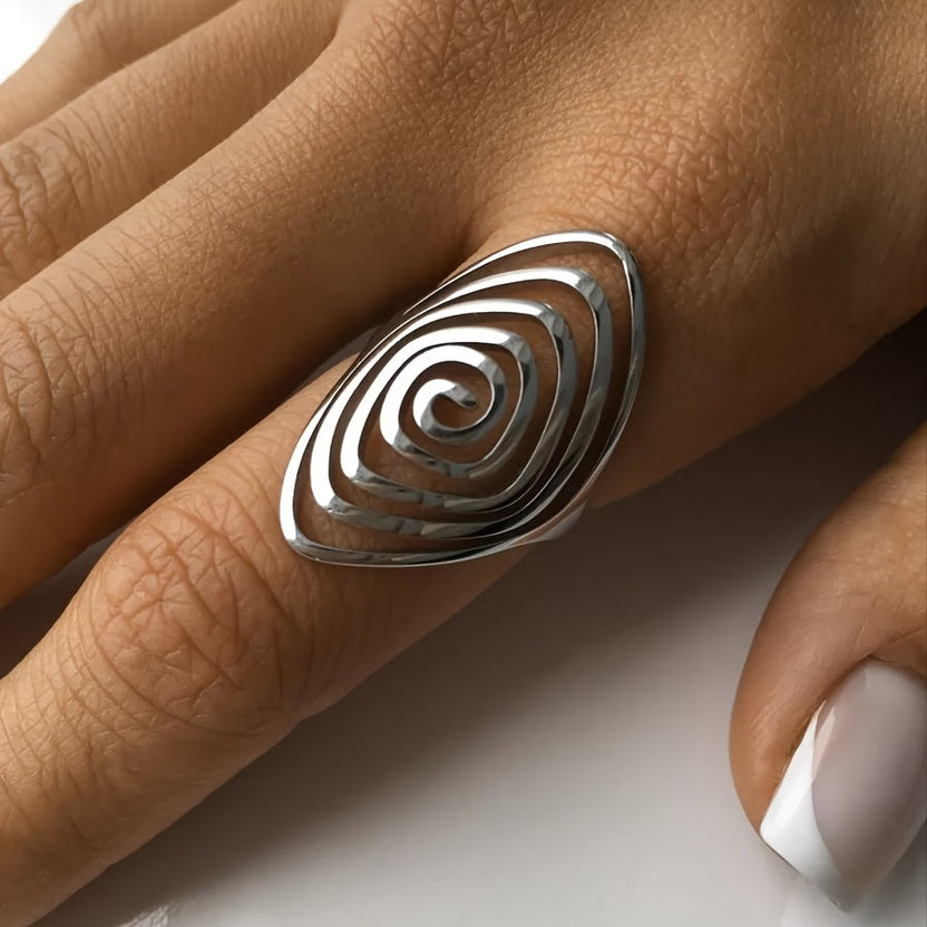 Anillo espiral hueco de lujo