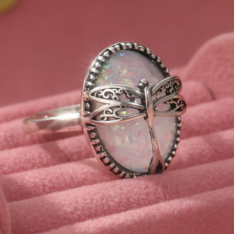 Anillo libélula de ópalo radiante