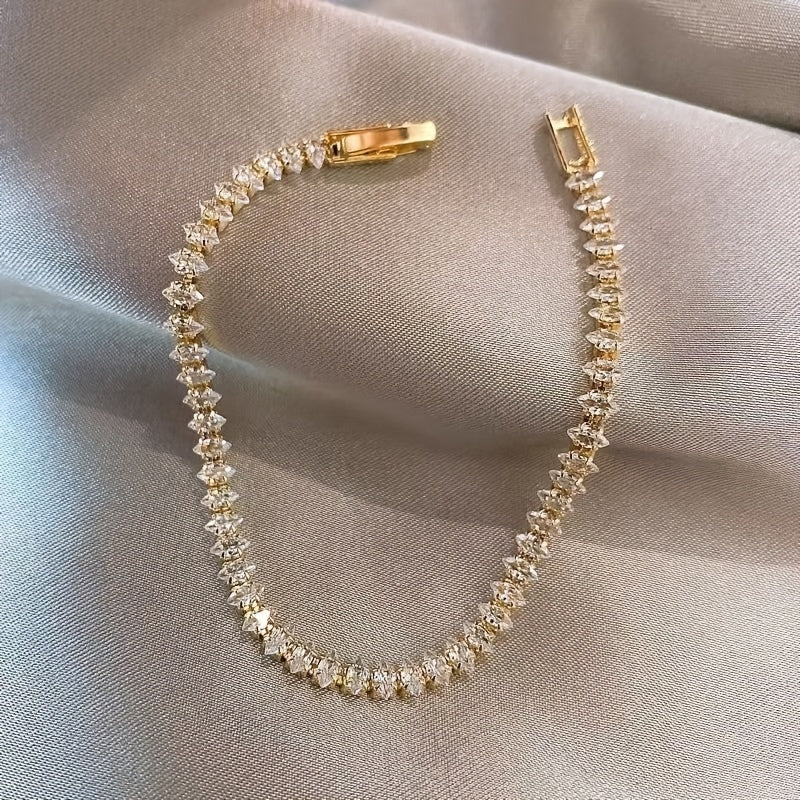 Pulsera de cadena geométrica con piedras de circonita