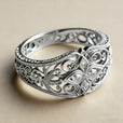 Anillo bohemio vintage atemporal