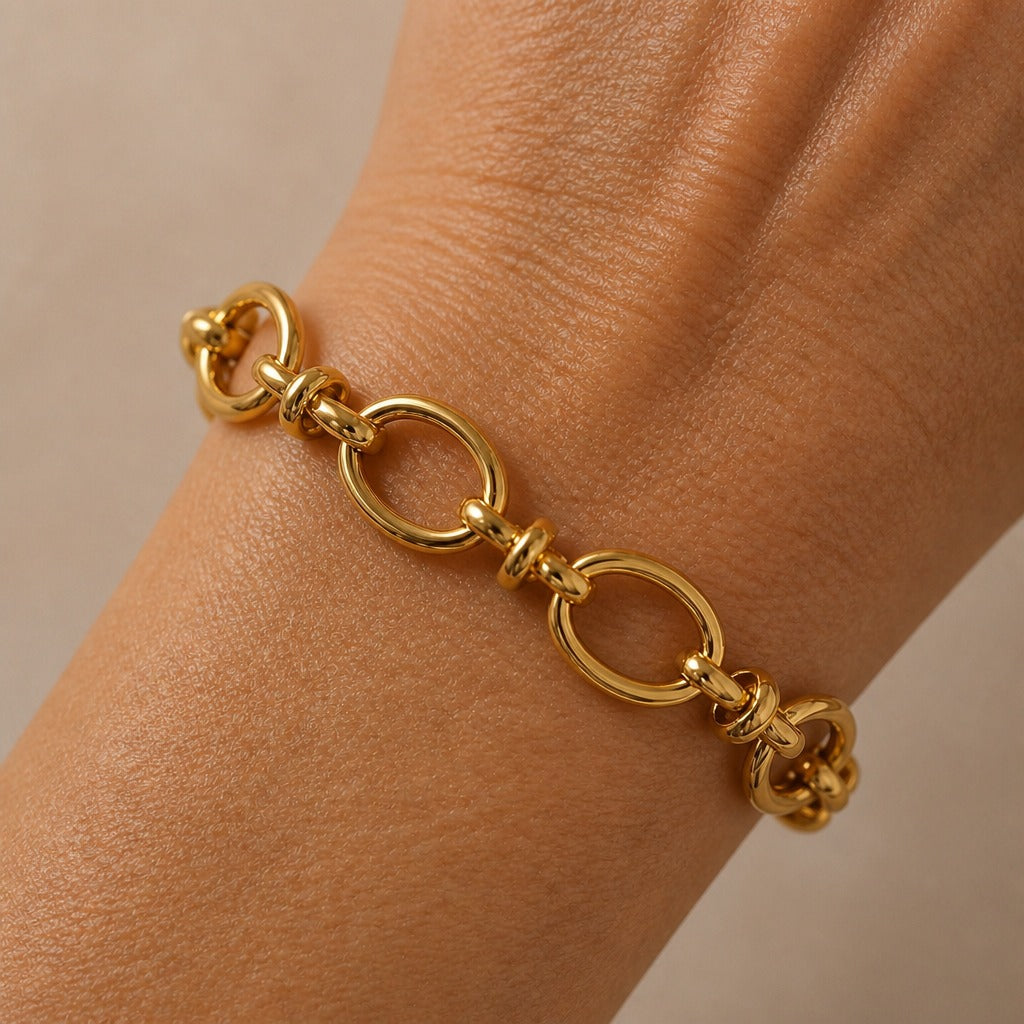 Pulsera imperial de eslabones dorados