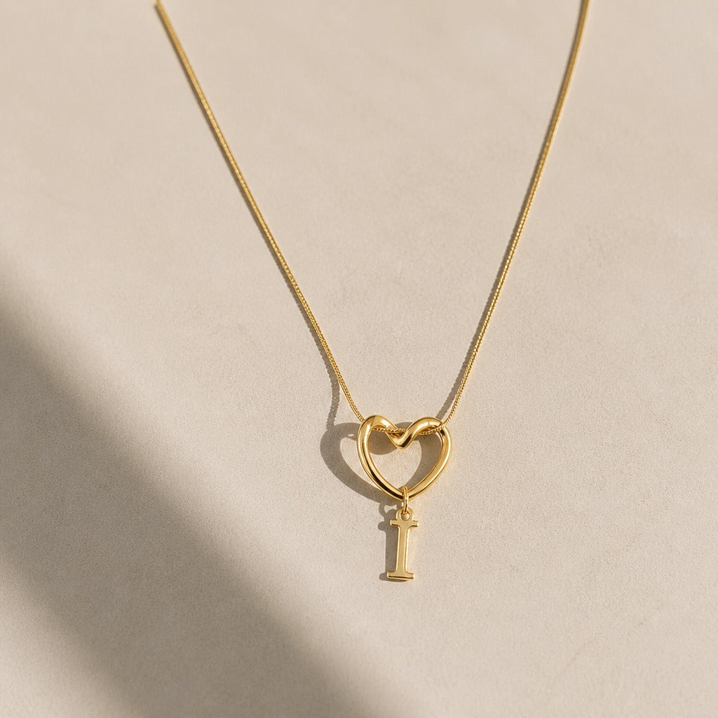 Collar inicial corazón Evermore – imagen 11