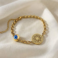 Pulsera de dijes dorada Místico — Carmen, Lucía & Rocío
