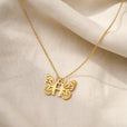 Collar con colgante de mariposa y letra inicial – imagen 16