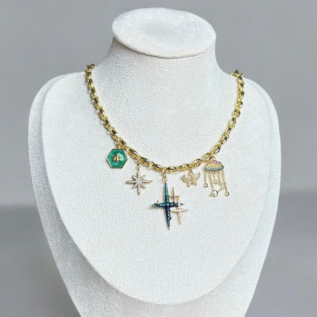 Collar Felicity (artesanal y edición limitada) – imagen 3