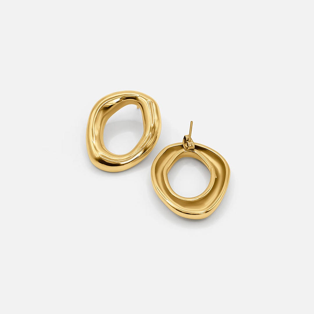 Pendientes elegantes ovalados abiertos curvados en dorado – imagen 2