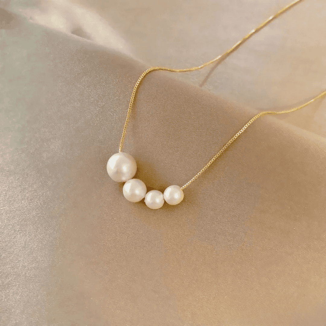 Collar único de perlas de agua dulce en dorado – imagen 2