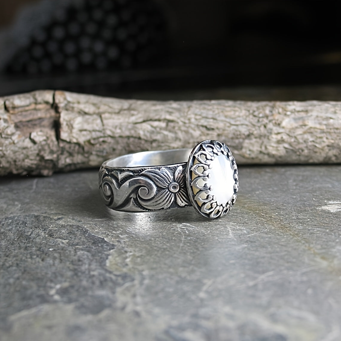 Anillo clásico de circonita lunar ovalada – imagen 2