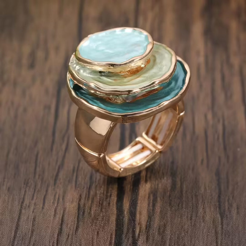 Anillo statement ajustable con pétalos apilables Lagoon