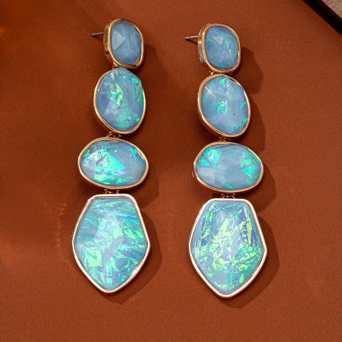 Pendientes largos elegantes de ópalo degradado