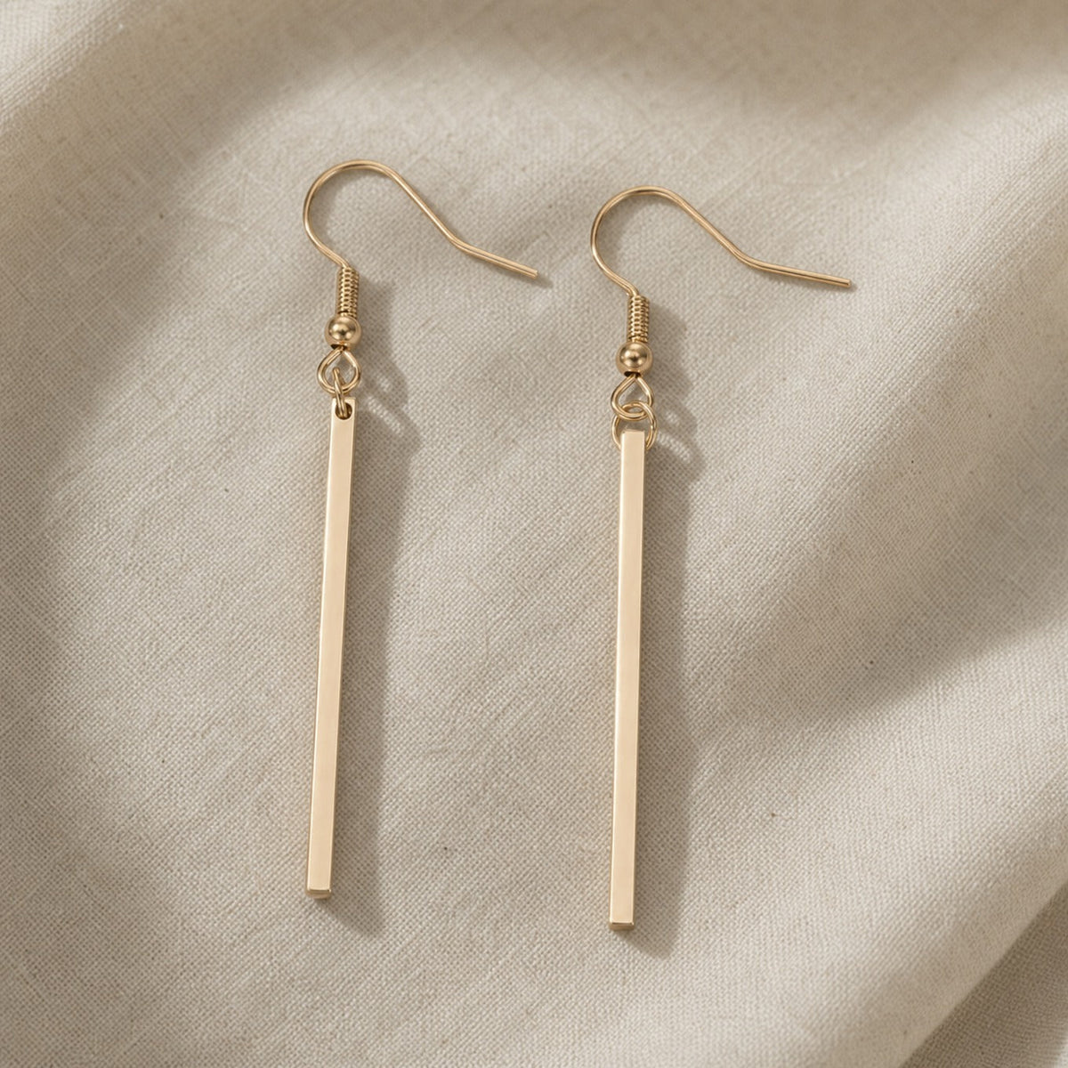 Pendientes colgantes lineales refinados