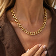 Collar artesanal de eslabones cubanos