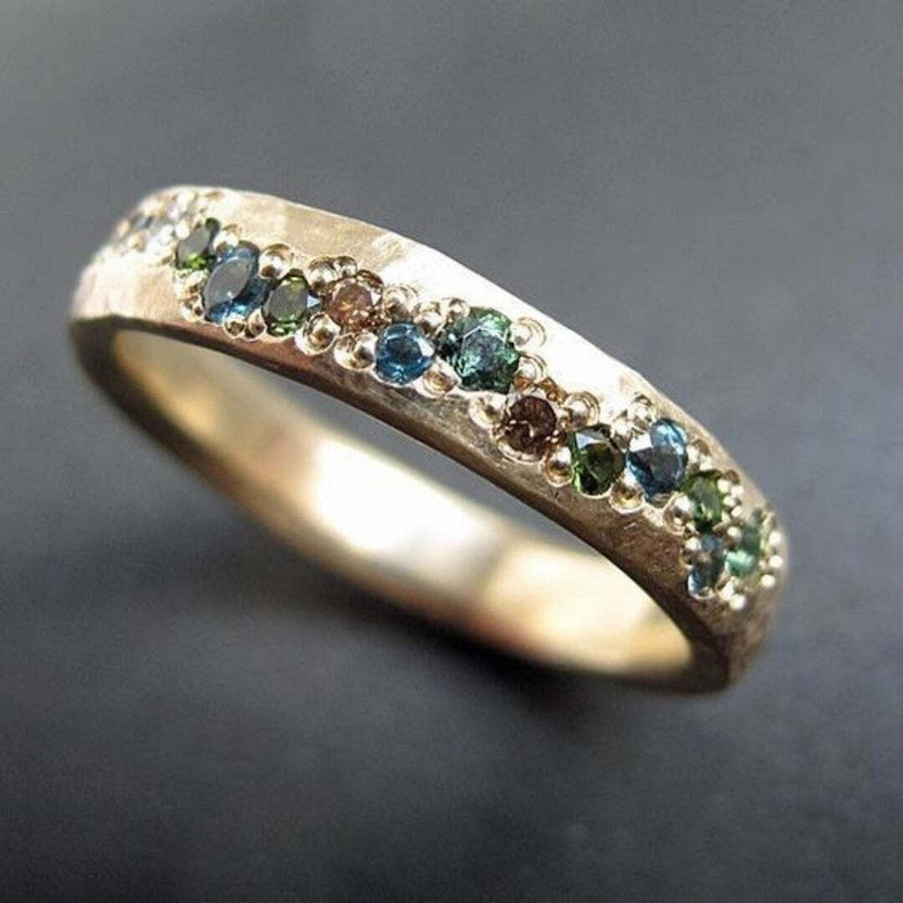 Anillo Bunter vintage en oro con piedras de colores