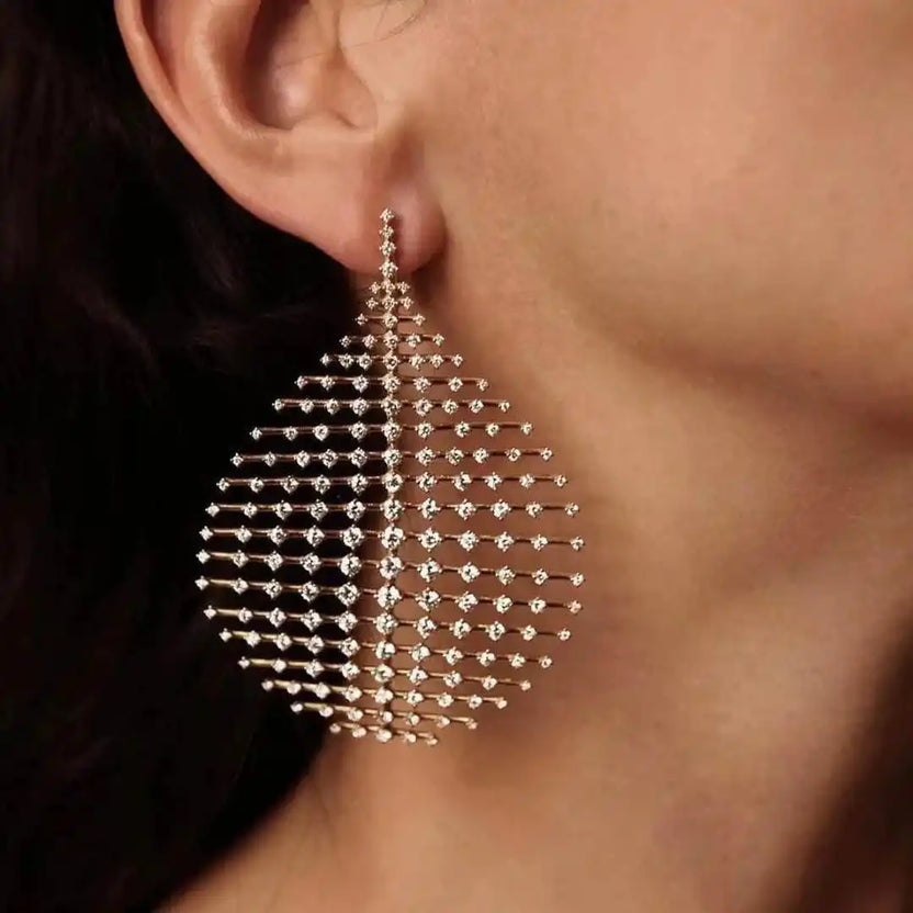 Pendientes vintage de circonita en forma de globo