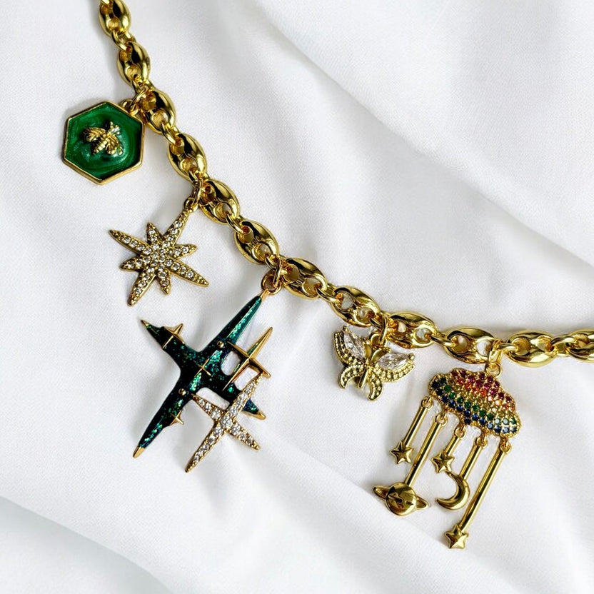 Collar Felicity (artesanal y edición limitada)